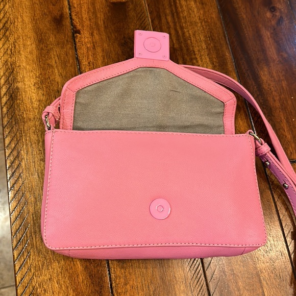 Vince Camuto pink purse with dust bag - Picture 2 of 4
